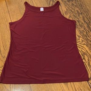 No Boundaries burgundy tank top XL in great pre owned condition